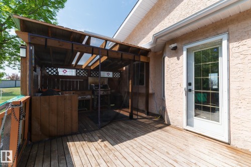 41 Deer Park Way, Spruce Grove, AB 
