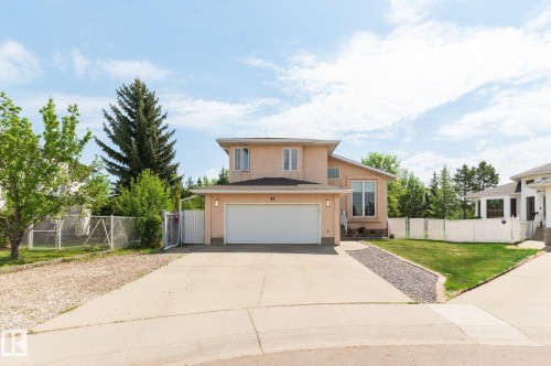 41 Deer Park Way, Spruce Grove, AB 