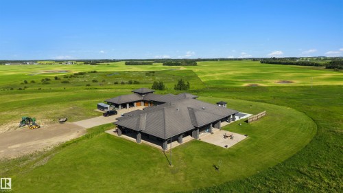 #B 25056 Twp Road 492, Rural Leduc County, AB 