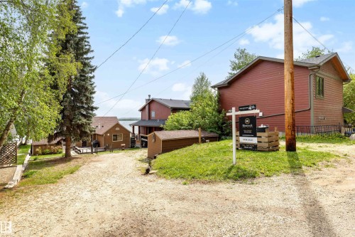595 1 Avenue, Rural Parkland County, AB 
