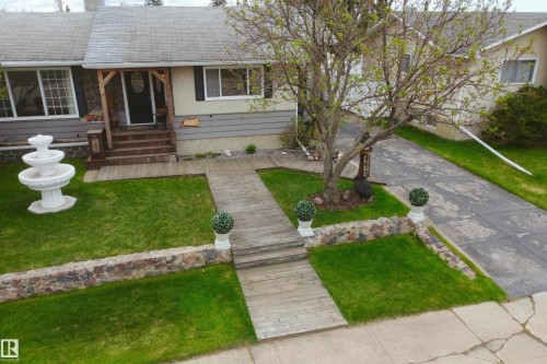 4615 54 Avenue, Barrhead, AB - Outdoor