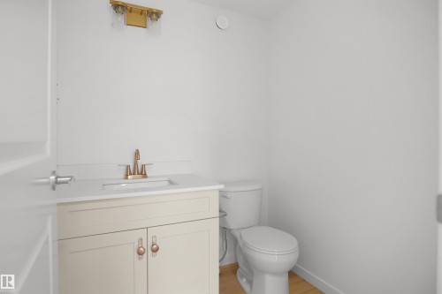 1312 9 Street Nw, Edmonton, AB - Indoor Photo Showing Bathroom