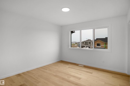 1312 9 Street Nw, Edmonton, AB - Indoor Photo Showing Other Room
