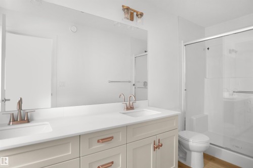 1312 9 Street Nw, Edmonton, AB - Indoor Photo Showing Bathroom