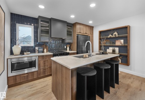 2032 Marquis Way, Edmonton, AB 