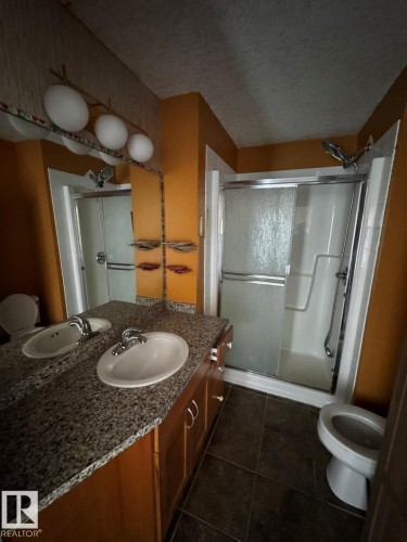 301 10235 116 Street, Edmonton, AB 