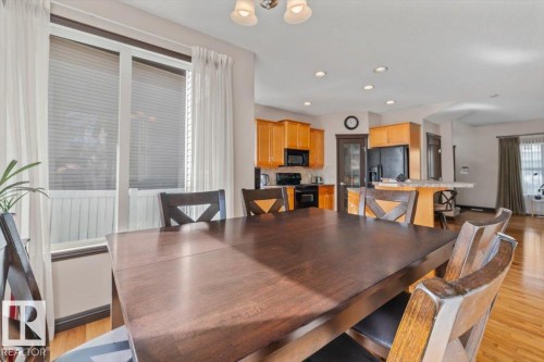 5015 Thibault Way, Edmonton, AB 