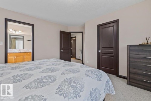 5015 Thibault Way, Edmonton, AB 