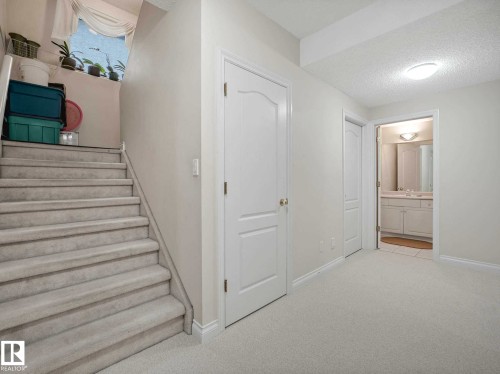 11568 15 Avenue, Edmonton, AB 