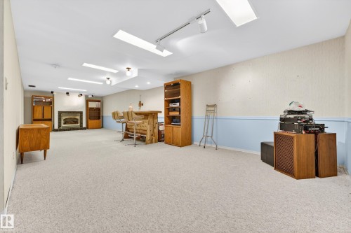 11903 138 Avenue, Edmonton, AB 