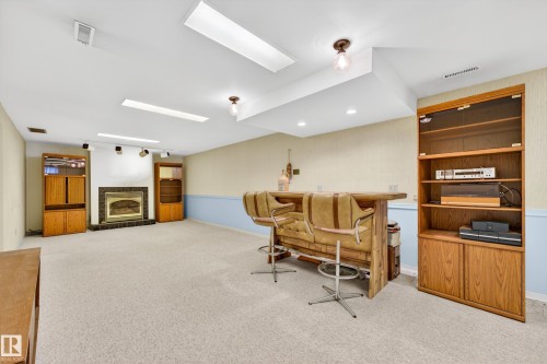 11903 138 Avenue, Edmonton, AB 