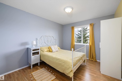 18 Harmony Crescent, Stony Plain, AB - Indoor Photo Showing Bedroom