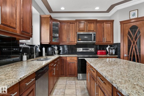 Image quality insufficient for description - 1508 Palmer Close, Edmonton, AB 
