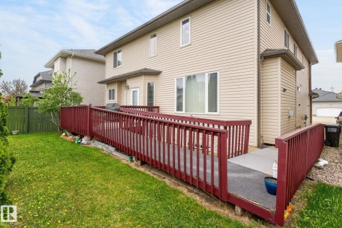 Upper-level landing featuring carpeted flooring and recessed lighting - 1508 Palmer Close, Edmonton, AB 