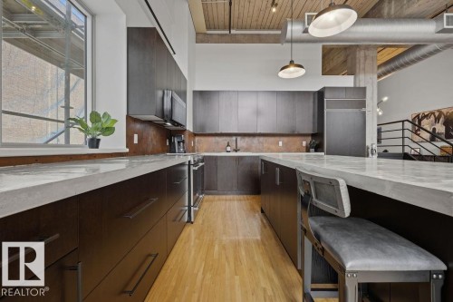 104 10330 104 Street, Edmonton, AB 