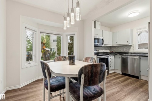 9575 180A Street, Edmonton, AB 