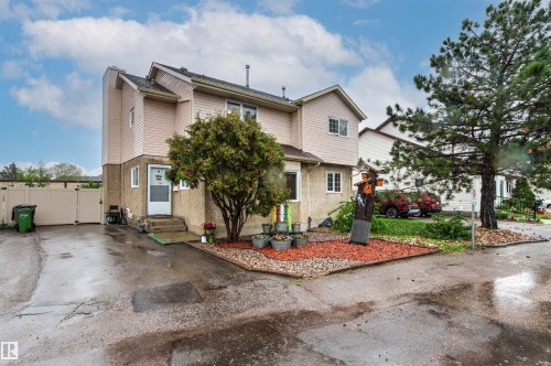 9575 180A Street, Edmonton, AB 
