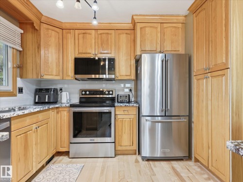 3548 65 Street, Edmonton, AB 