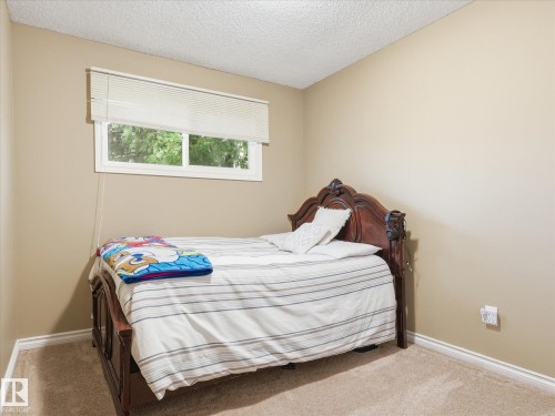 3548 65 Street, Edmonton, AB 
