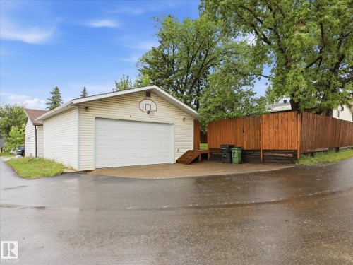 3548 65 Street, Edmonton, AB 