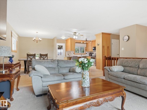 3548 65 Street, Edmonton, AB 
