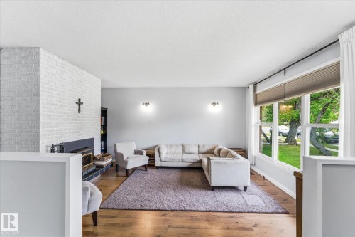 5411 49 Street, Stony Plain, AB 