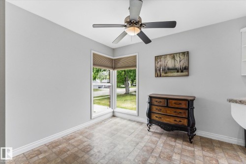 5411 49 Street, Stony Plain, AB 