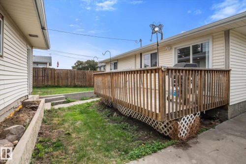 5628 140A Avenue, Edmonton, AB 