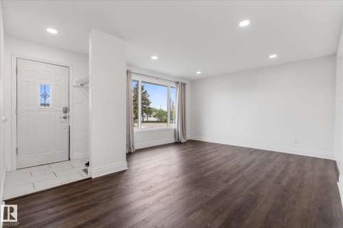 5628 140A Avenue, Edmonton, AB 