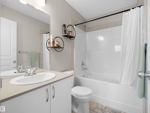 9008 Cooper Link Link, Edmonton, AB 
