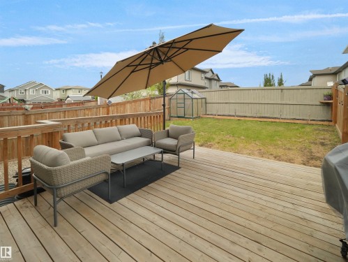 9008 Cooper Link Link, Edmonton, AB 