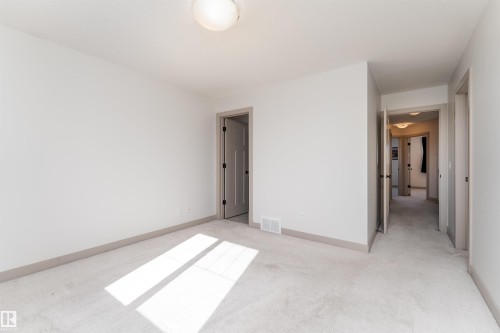 152 Radcliffe Wynd, Fort Saskatchewan, AB - Indoor Photo Showing Other Room