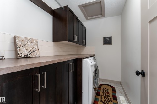 152 Radcliffe Wynd, Fort Saskatchewan, AB - Indoor Photo Showing Laundry Room