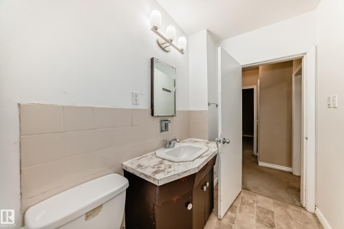 7723 81 Avenue, Edmonton, AB 