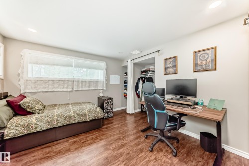 7723 81 Avenue, Edmonton, AB 