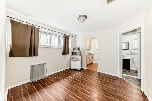 7723 81 Avenue, Edmonton, AB 