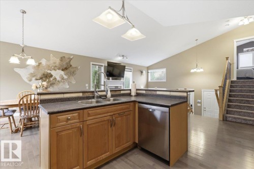 100 Anise Close, Leduc, AB 
