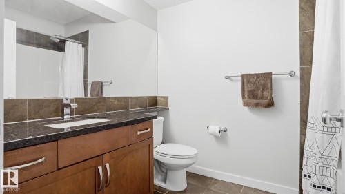 75 Rue Moreau, Beaumont, AB - Indoor Photo Showing Bathroom