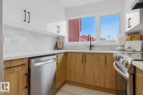 10684 Beaumaris Road, Edmonton, AB 