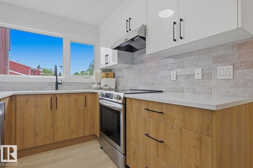 10684 Beaumaris Road, Edmonton, AB 