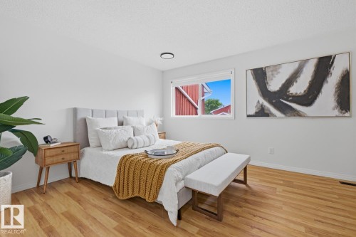 10684 Beaumaris Road, Edmonton, AB 