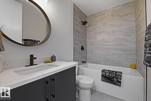 10684 Beaumaris Road, Edmonton, AB 