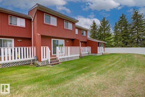 10684 Beaumaris Road, Edmonton, AB 