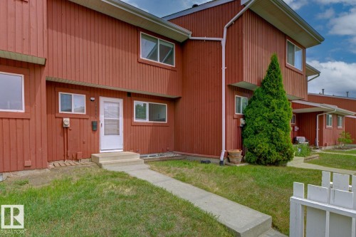 10684 Beaumaris Road, Edmonton, AB 