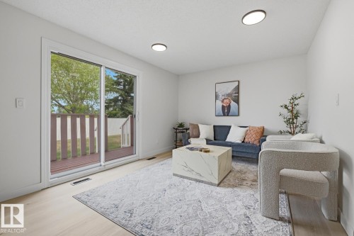 10684 Beaumaris Road, Edmonton, AB 