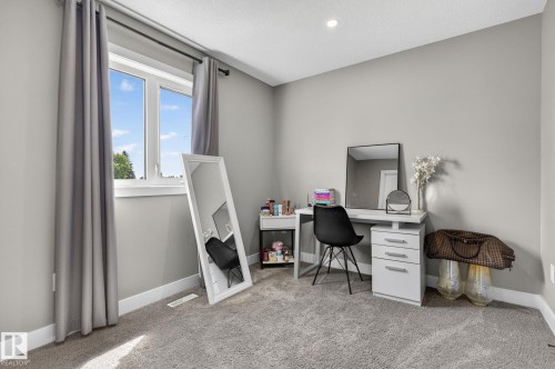 Room with light grey walls, white trim, and light grey carpeted flooring - 8809 148 Street, Edmonton, AB - Indoor Photo Showing Office