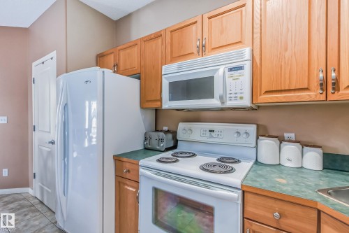 49 8403 164 Avenue, Edmonton, AB 
