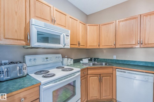 49 8403 164 Avenue, Edmonton, AB 