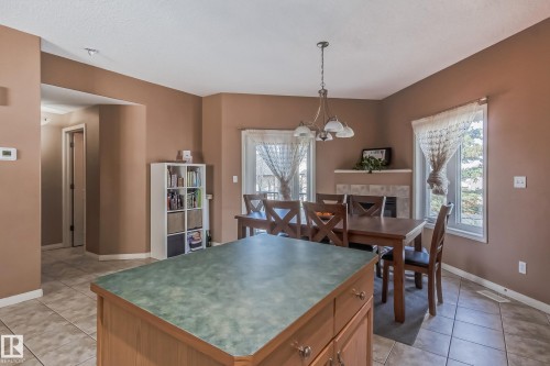 49 8403 164 Avenue, Edmonton, AB 