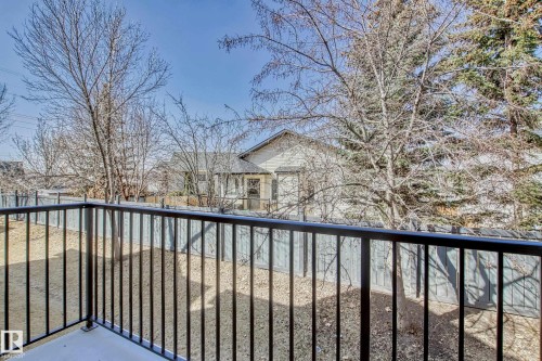 49 8403 164 Avenue, Edmonton, AB 